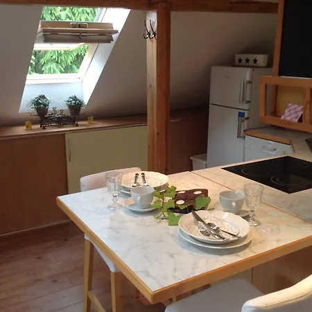 Peter Apartment *